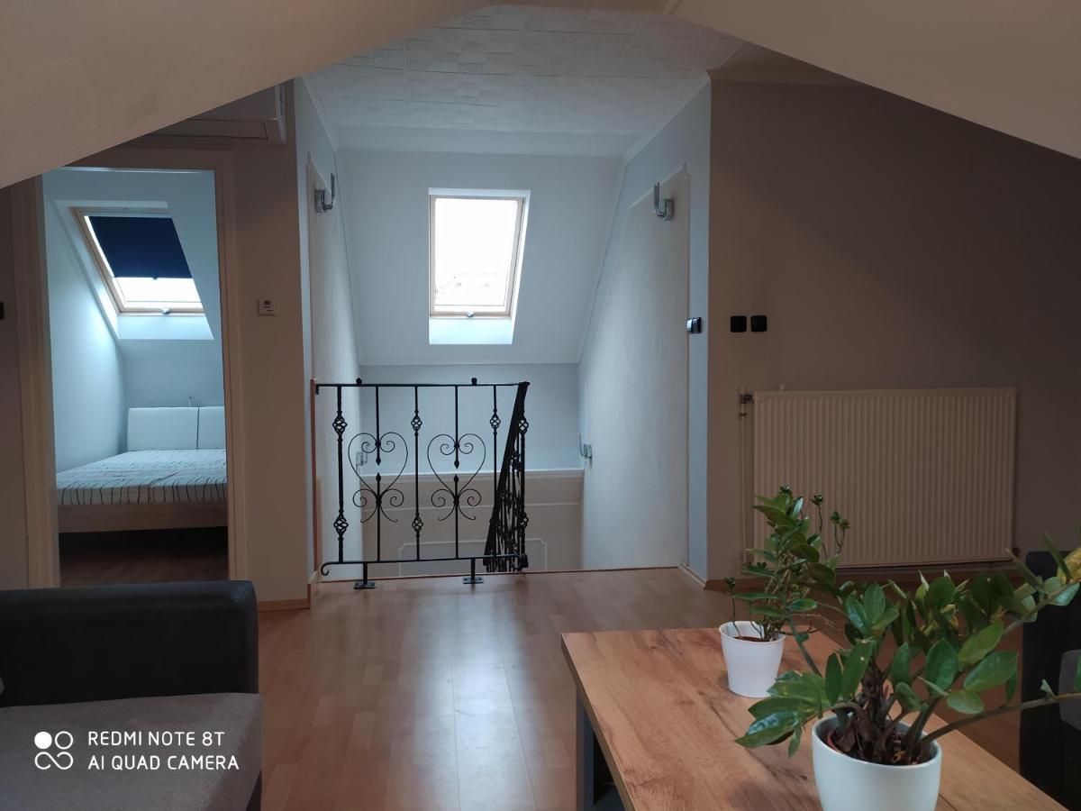 Nikolux Apartman Hajdúszoboszló المظهر الخارجي الصورة